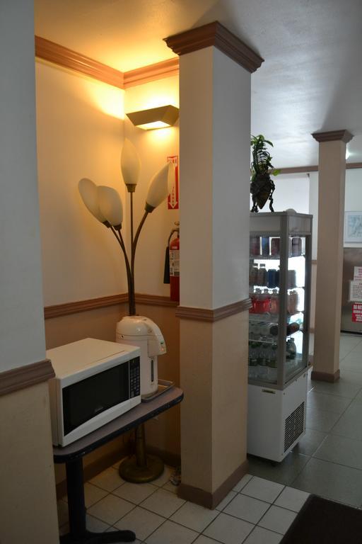 West Plaza Coral Reef Hotel Koror Exterior photo
